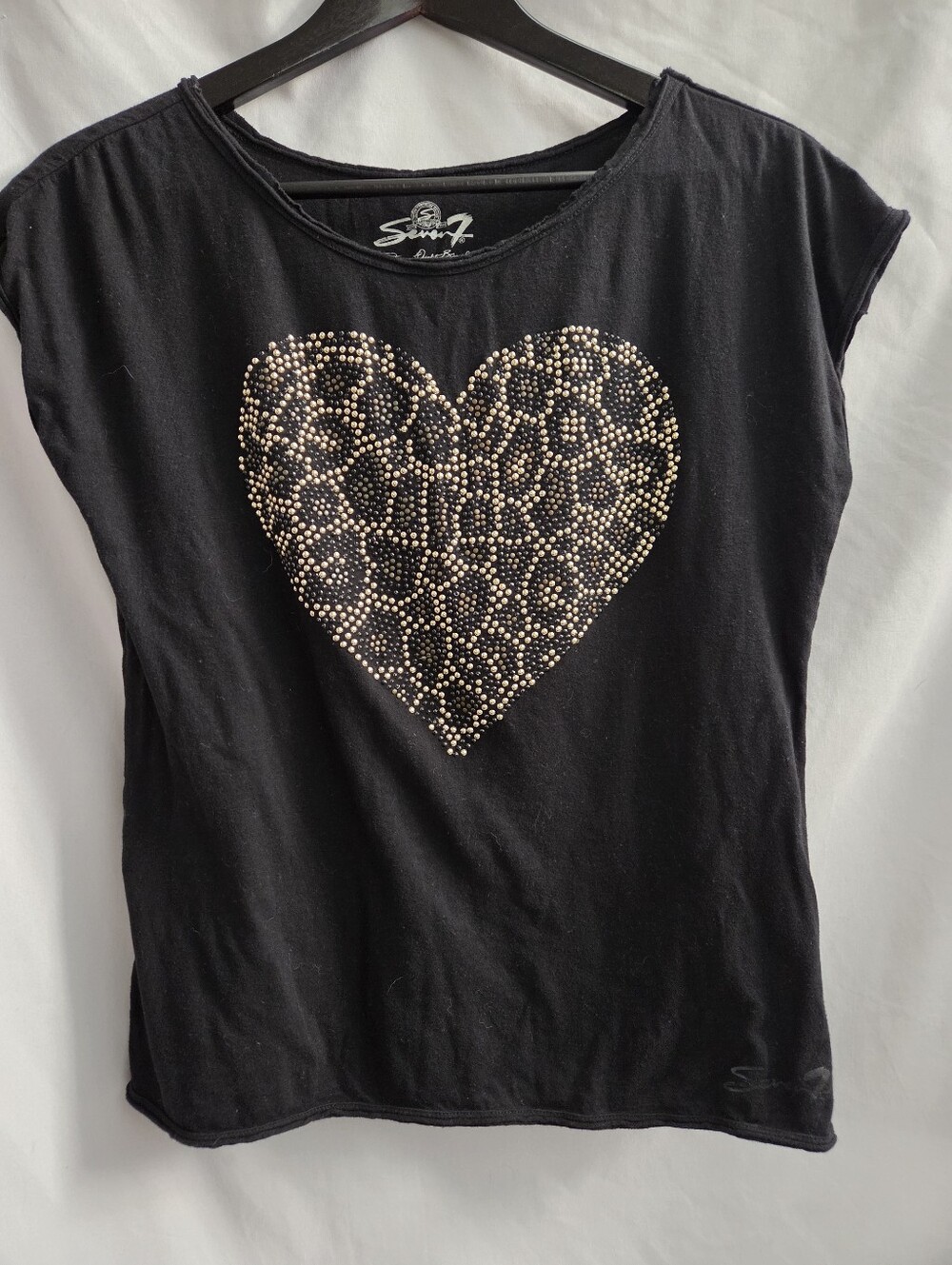 Seven7 Studded Heart Black T-Shirt Size M